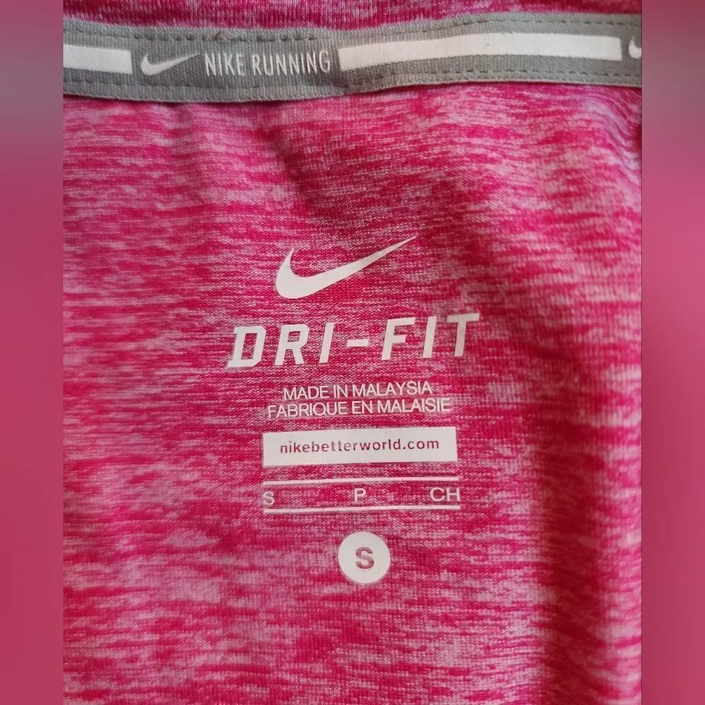 Nike Dri-Fit Womens Small Top